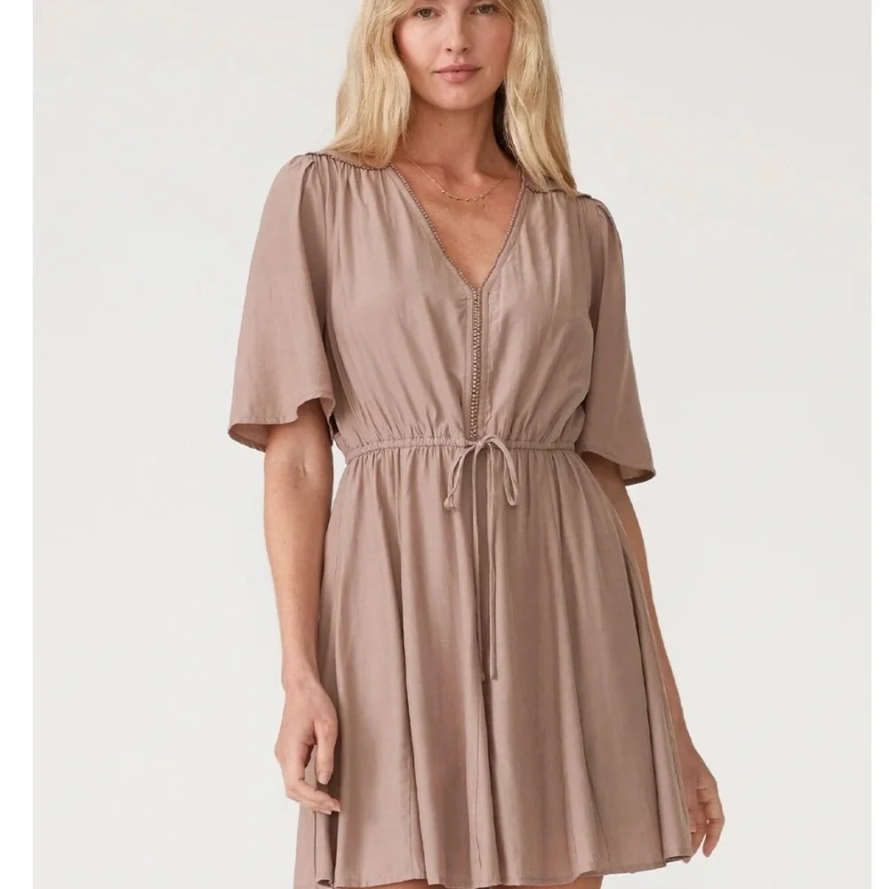 NWT Lovestitch Wrenley Mini Dress Size Small Bohocchic - Picture 1 of 8